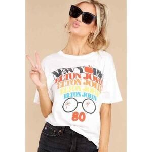 DAYDREAMER Elton John New York Boyfriend Tee size Extra Small Flawed